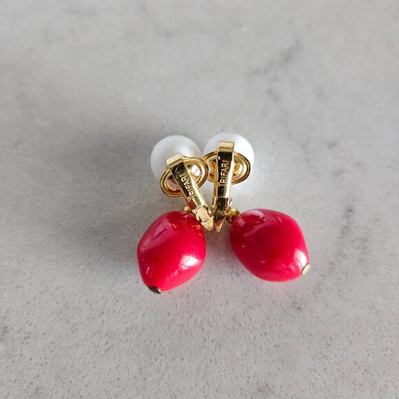 SET OF RED, WHITE, BLU & GOLD BANGLE BRACELETS & CROWN TRIFARI RED BEAD EARRINGS - Picture 12 of 15